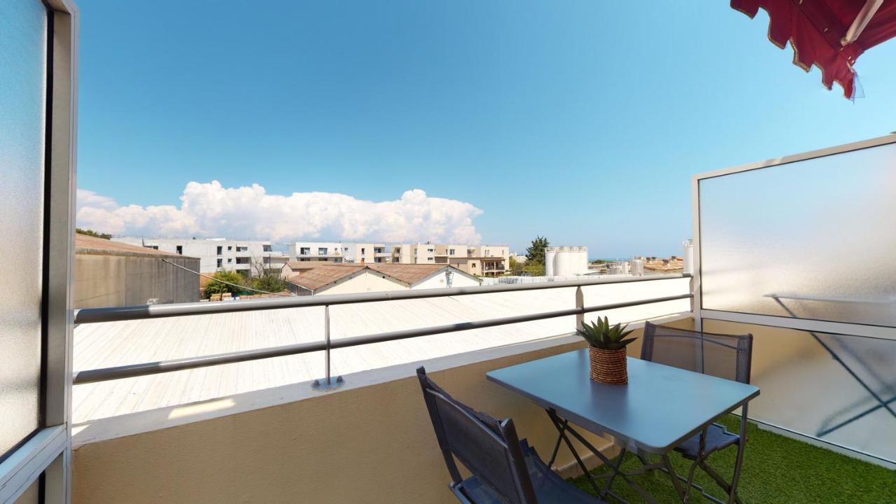 Royal Park Apartment Вилньов Любе Екстериор снимка