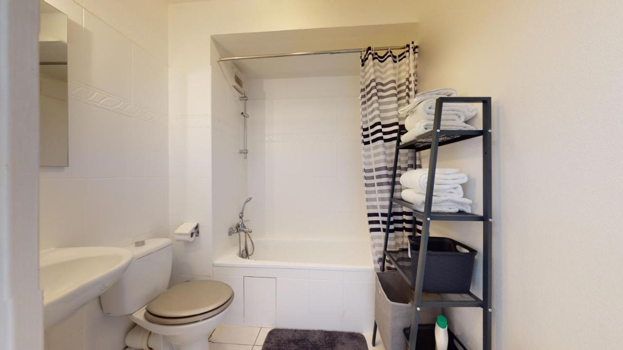 Royal Park Apartment Вилньов Любе Екстериор снимка